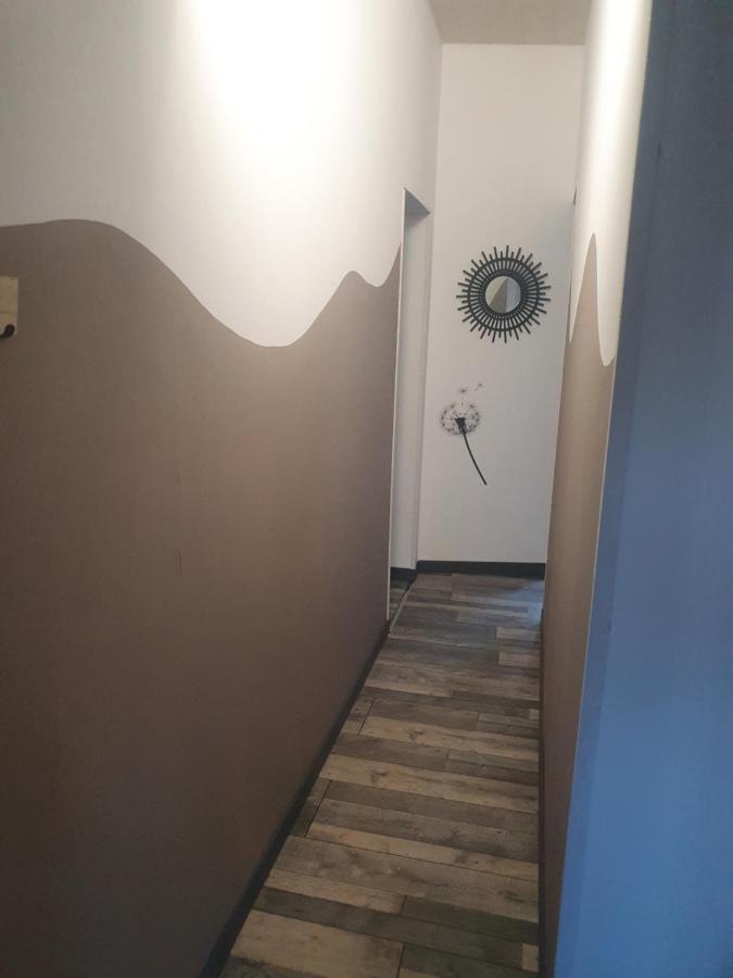 Bienvenue Chez Les Ch'Oups Le Loft 50 M2 Apartment La Bourboule Ngoại thất bức ảnh