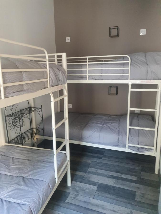 Bienvenue Chez Les Ch'Oups Le Loft 50 M2 Apartment La Bourboule Ngoại thất bức ảnh